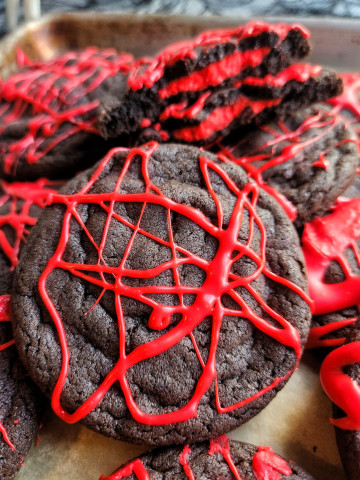 Vampire Cheesecake Cookies