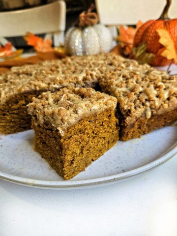 pumpkin spice latte crumb cake